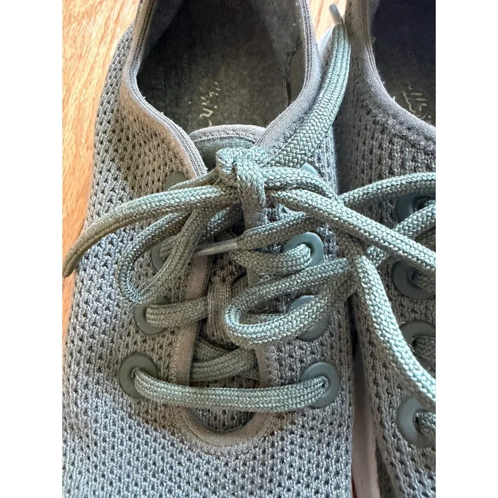 Allbirds Tree Runners Size W8 Olive Green Sustainable Mesh Sneakers